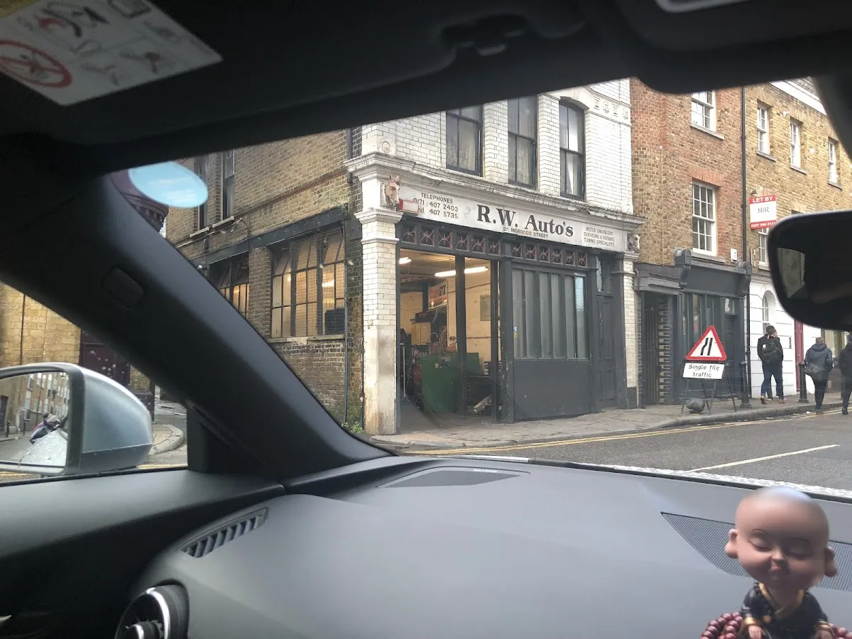 RW Autos, London